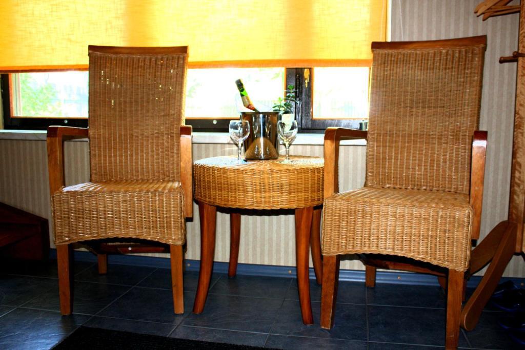 Guest House Sampetera Maja Riga Ngoại thất bức ảnh