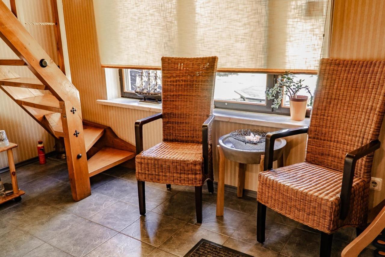 Guest House Sampetera Maja Riga Ngoại thất bức ảnh